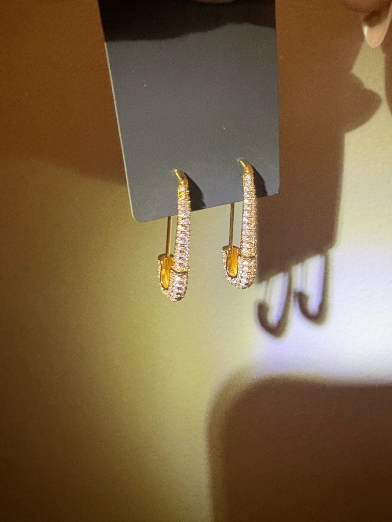Gold Pav Hoop Earrings - Sparkling Gold Women's Jewelry